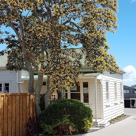 科罗曼德修道院庭汽车旅馆 Coromandel 外观 照片