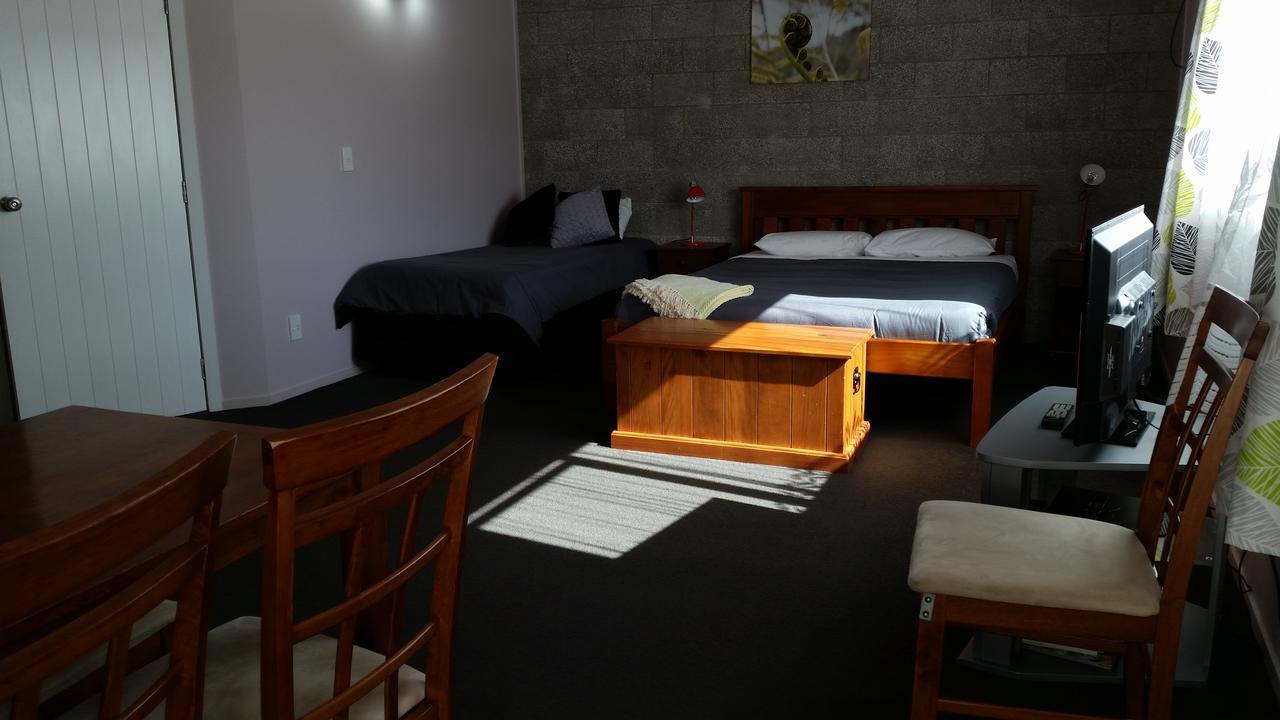 科罗曼德修道院庭汽车旅馆 Coromandel 外观 照片
