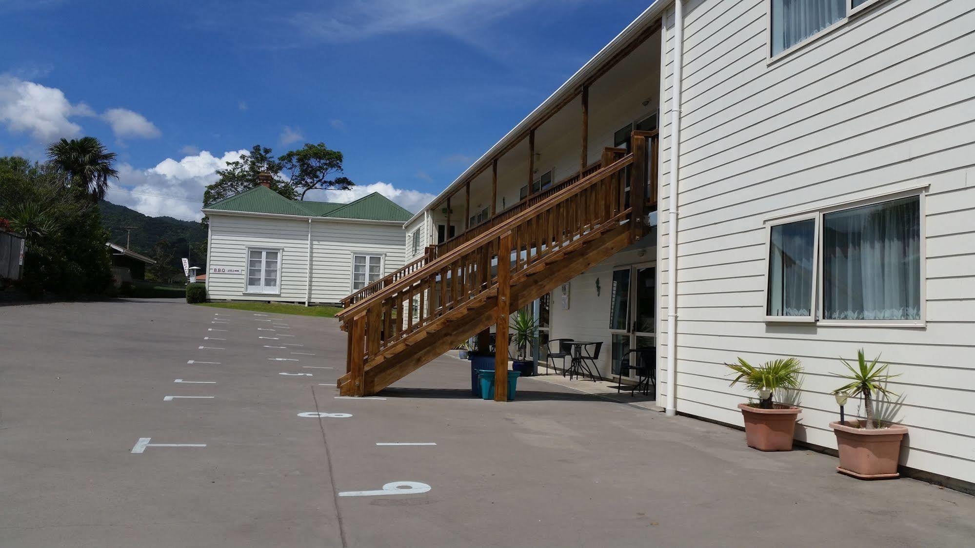 科罗曼德修道院庭汽车旅馆 Coromandel 外观 照片